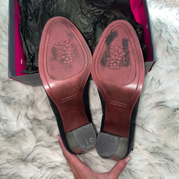 Vince Camuto Feina Bootie - Picture 6 of 7